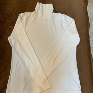 Vineyard Vines White L Turtleneck Alpine Classic Scandi Girl Minimalist Normcore